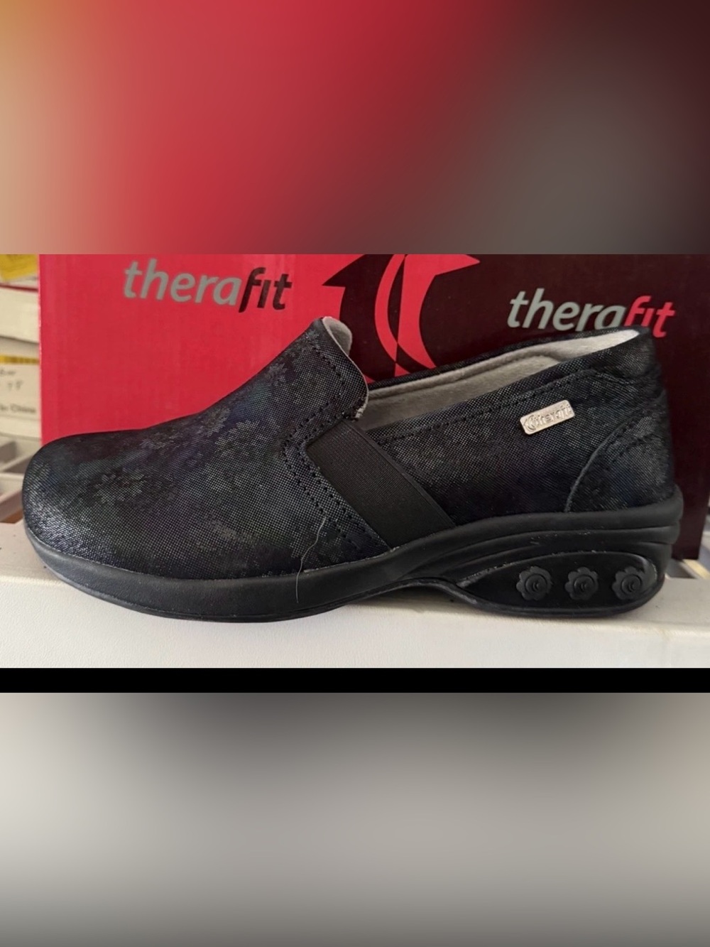 Therafit Womens Annie Leather Slip-On Shoes Flower Haze 36 EU / 5.5-6 US
